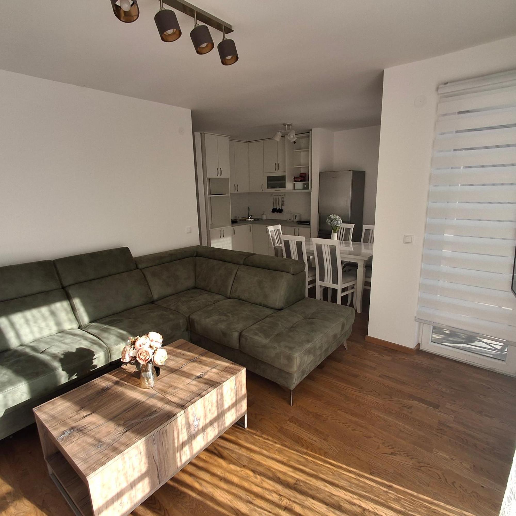 Apartment Dado *