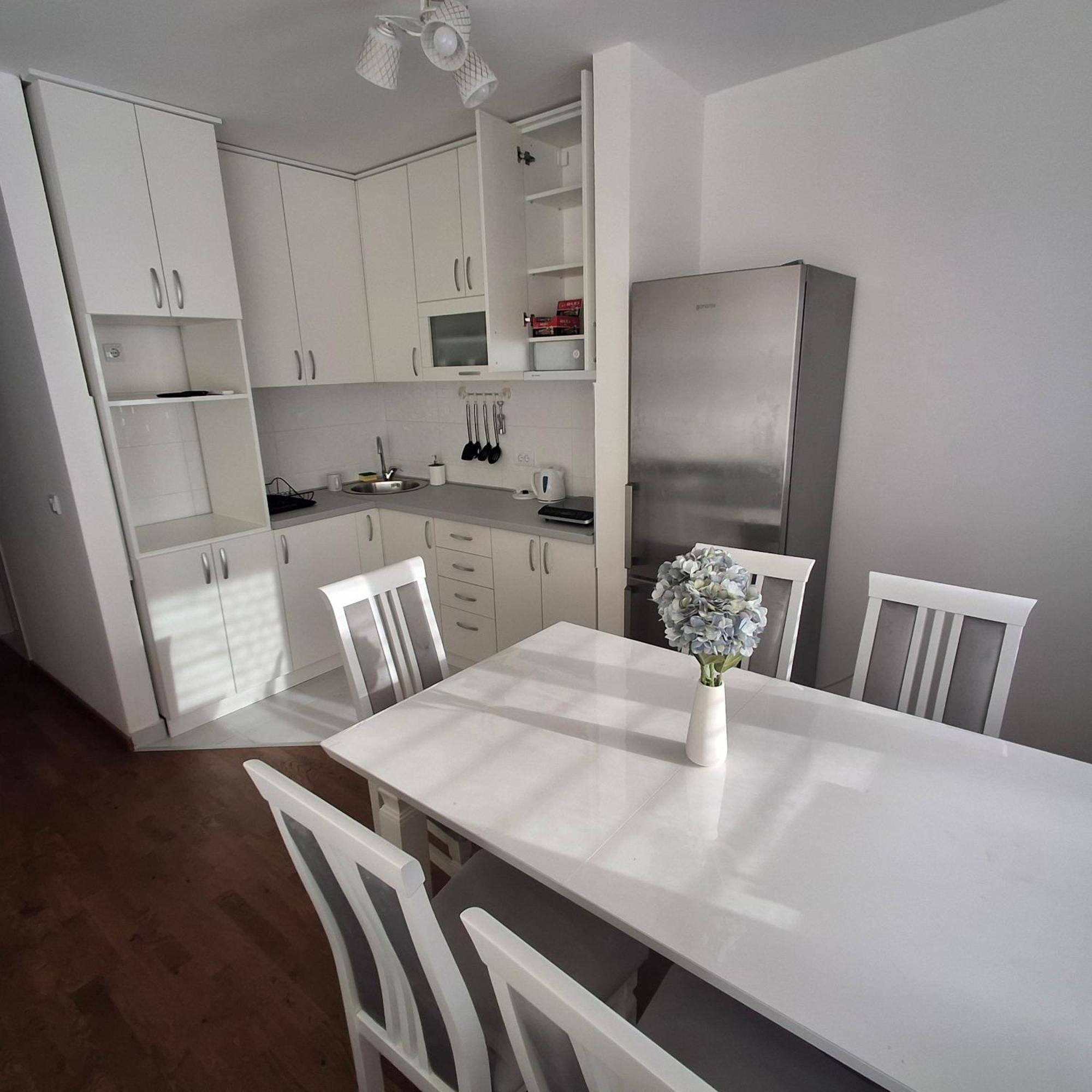 Dado Apartment *