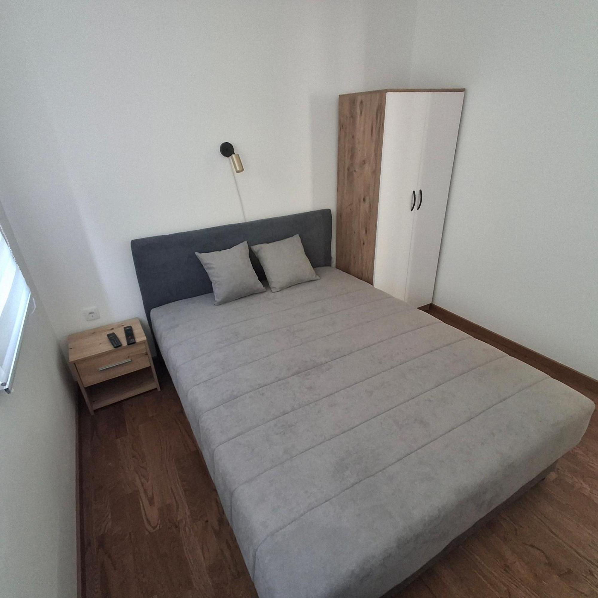 Apartment Dado *